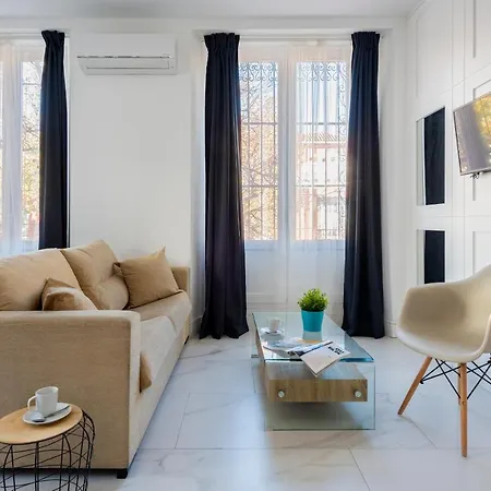 Alohamundi Adriano Apartamento Sevilla